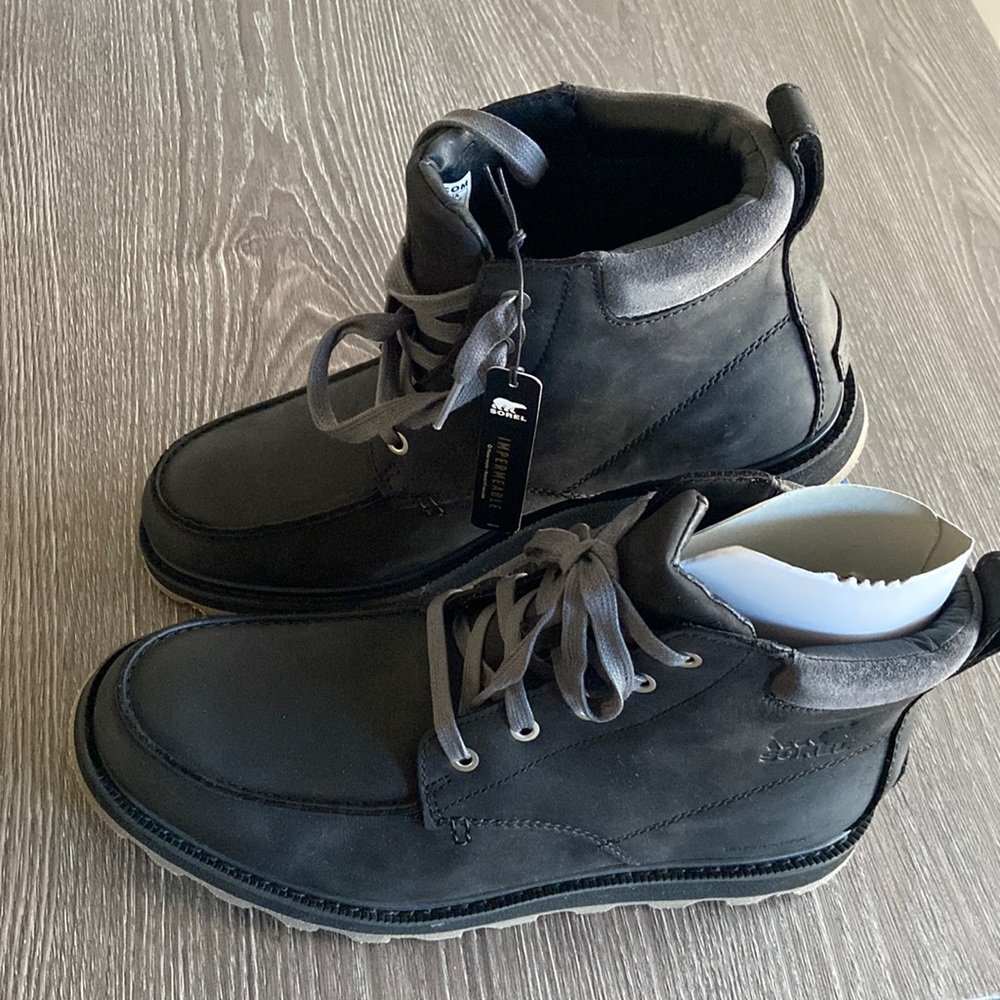 Brand New Men’s Sorel Black Waterproof Boots